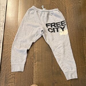 freecity Kids Light Gray Joggers